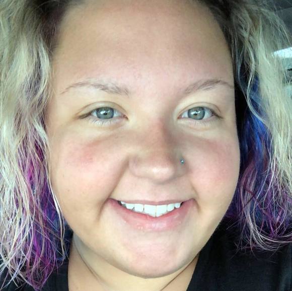 Meet your Posher, Meredith - Picture 1 of 1